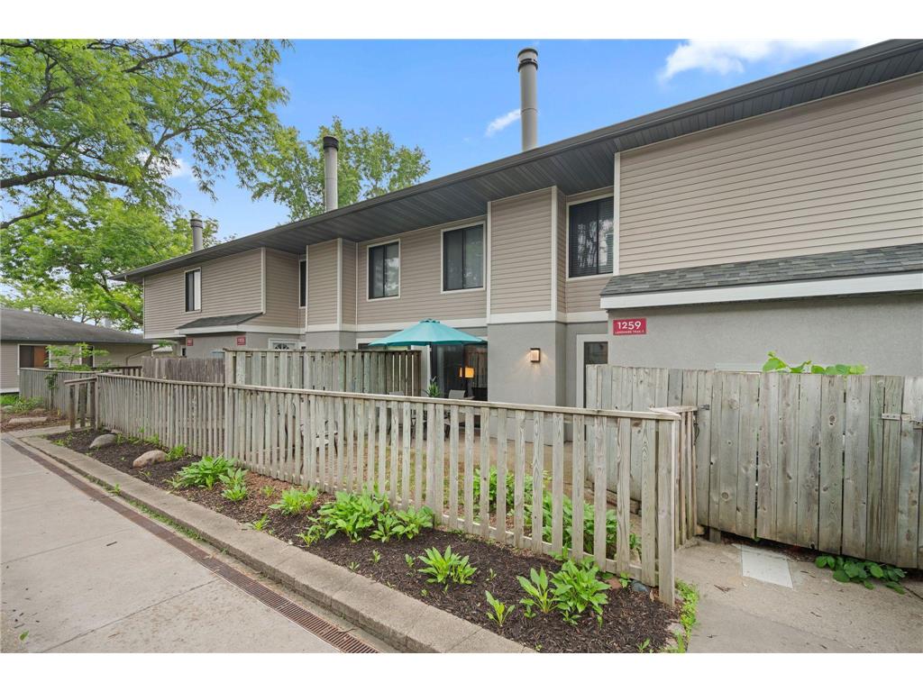 1259 Landmark Trail S Hopkins MN 55343 6760045 image1