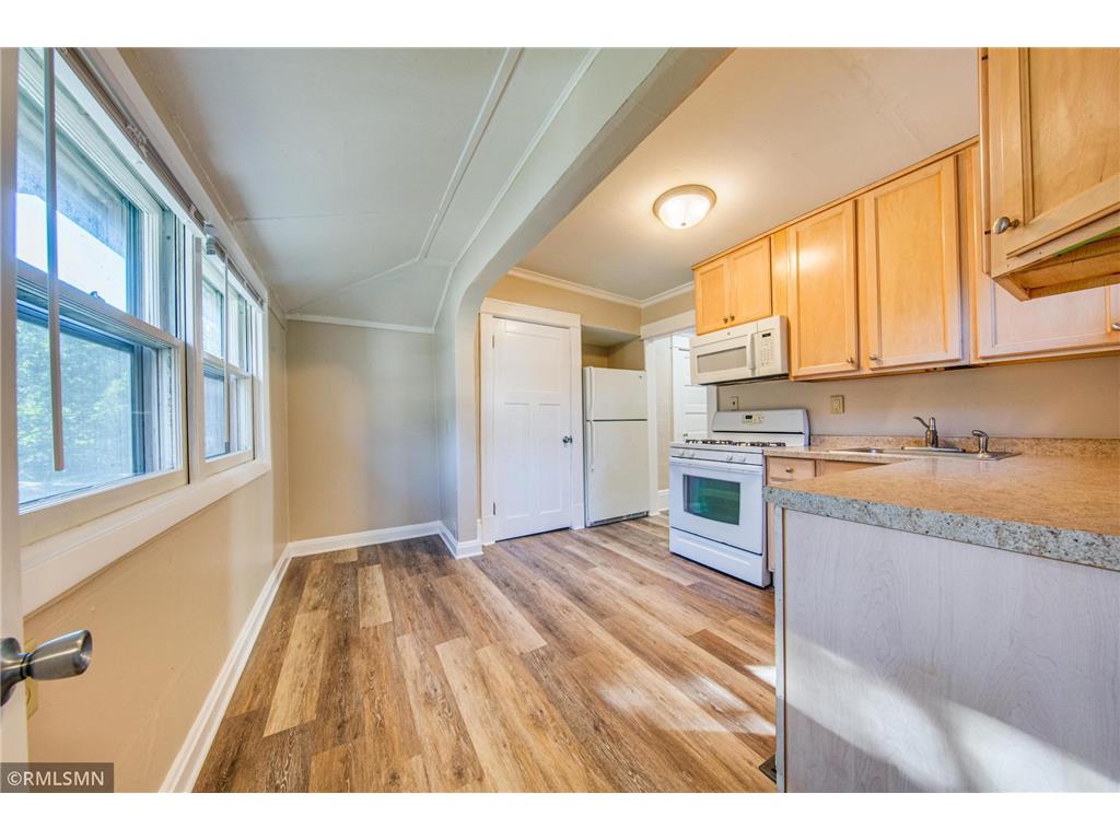 1259 Van Buren Avenue Saint Paul MN 55104 6435337 image1