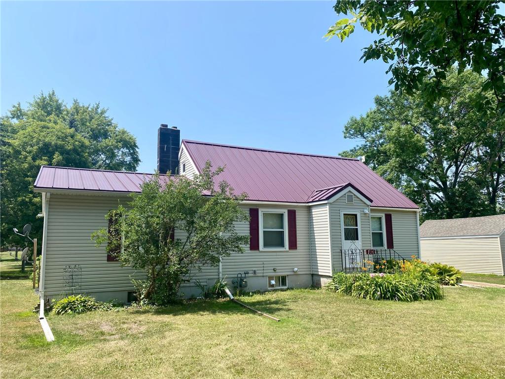 126 4th Street SE Renville MN 56284 6415417 image1