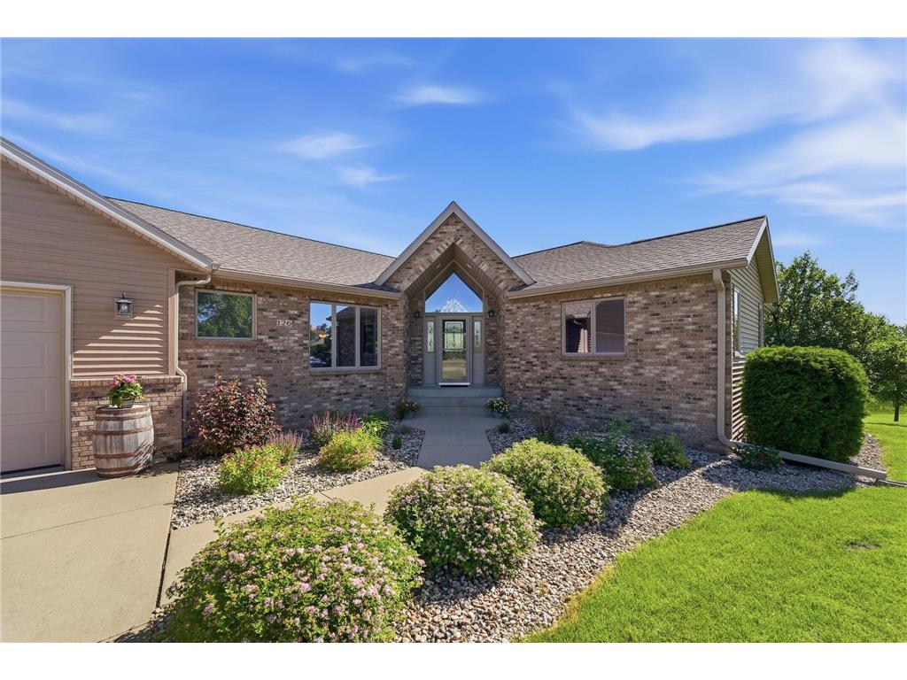 126 57th Avenue NE Willmar MN 56201 7094571 image10