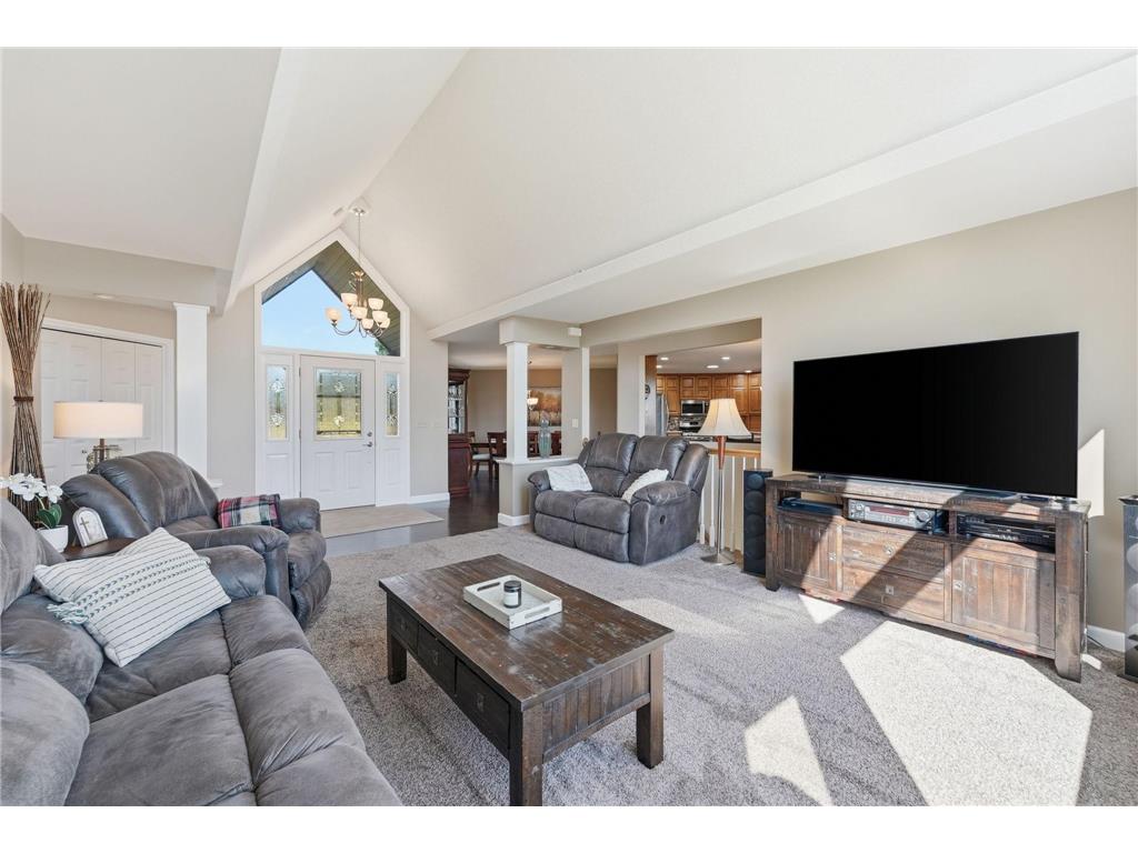 126 57th Avenue NE Willmar MN 56201 7094571 image14