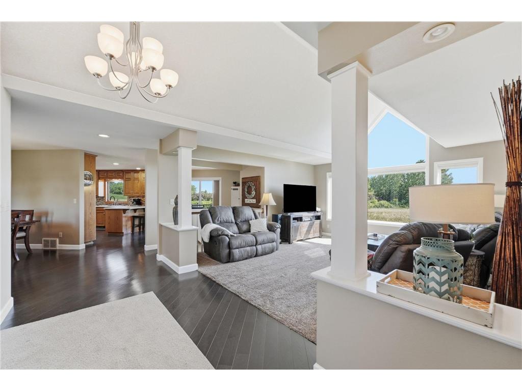 126 57th Avenue NE Willmar MN 56201 7094571 image16