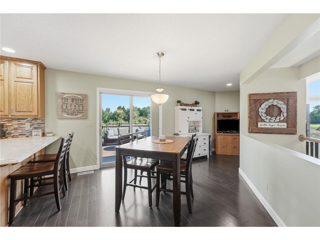 126 57th Avenue NE Willmar MN 56201 7094571 image23