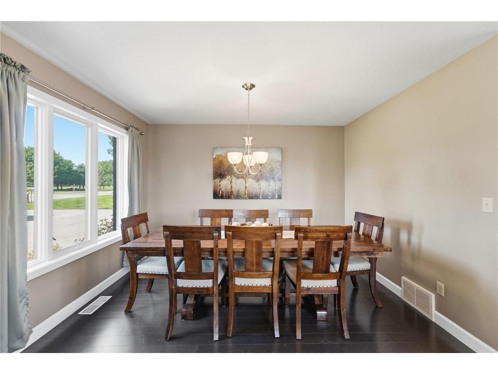 126 57th Avenue NE Willmar MN 56201 7094571 image26