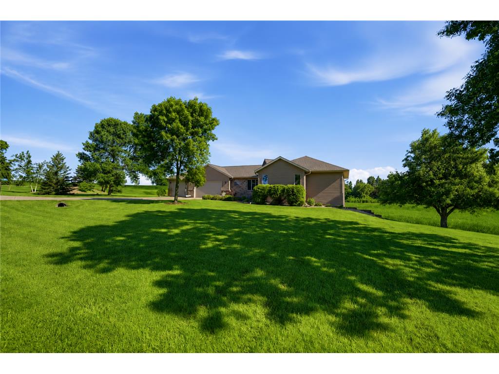 126 57th Avenue NE Willmar MN 56201 7094571 image3