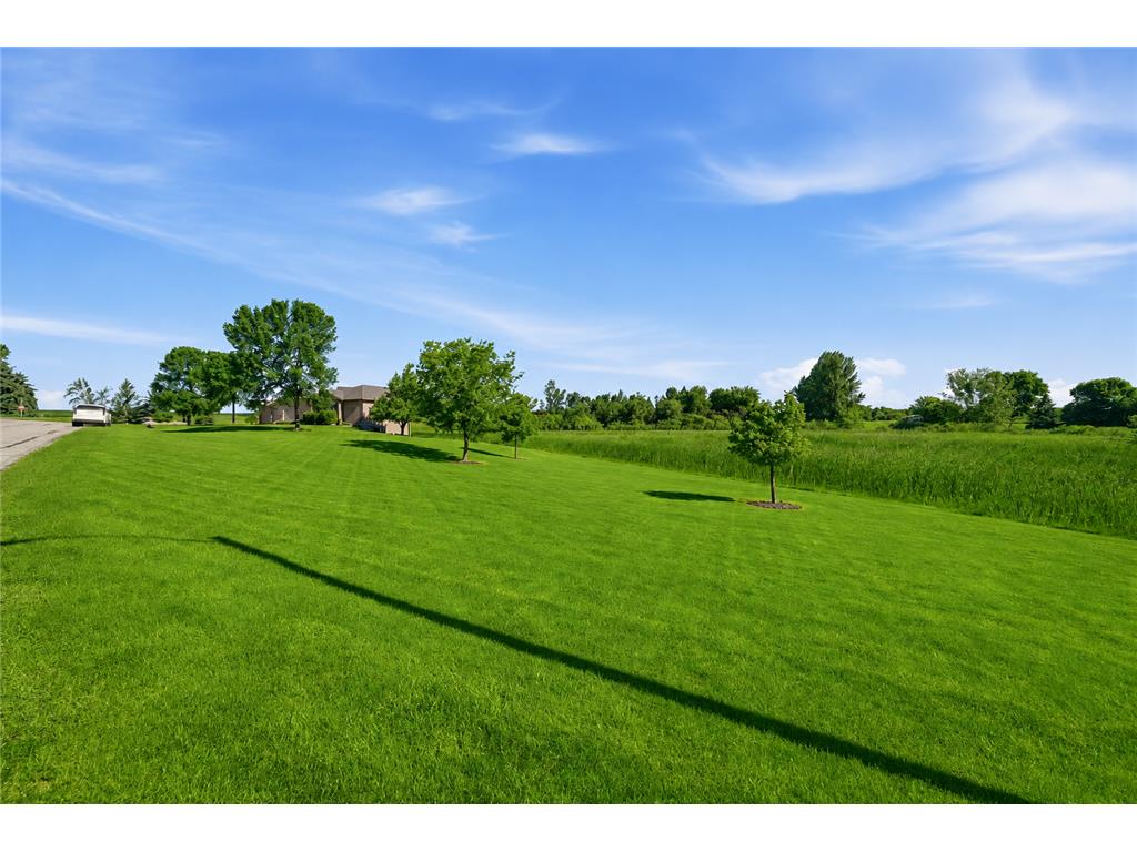 126 57th Avenue NE Willmar MN 56201 7094571 image4