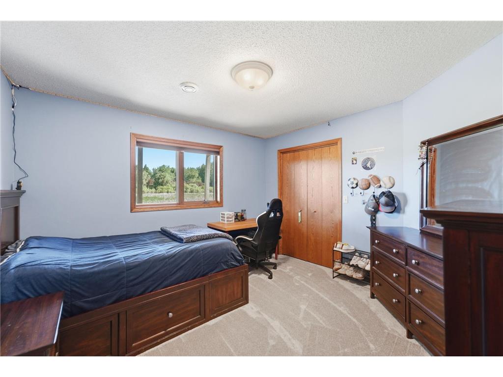 126 57th Avenue NE Willmar MN 56201 7094571 image45