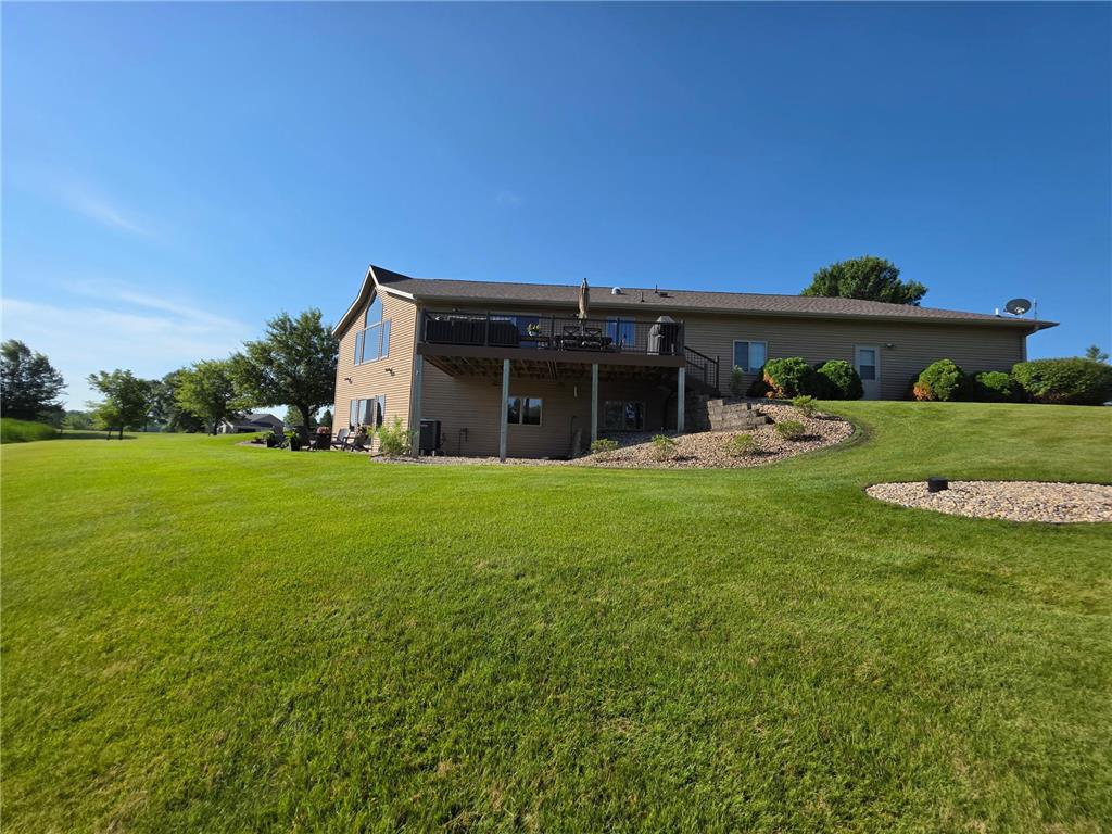 126 57th Avenue NE Willmar MN 56201 7094571 image59