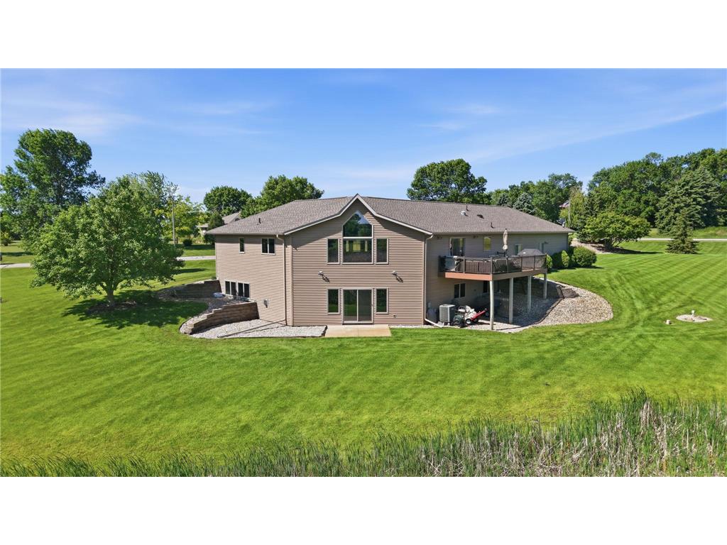126 57th Avenue NE Willmar MN 56201 7094571 image64