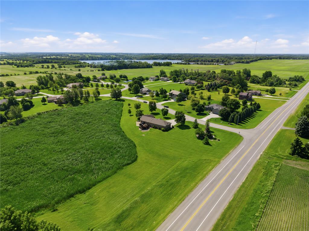 126 57th Avenue NE Willmar MN 56201 7094571 image67