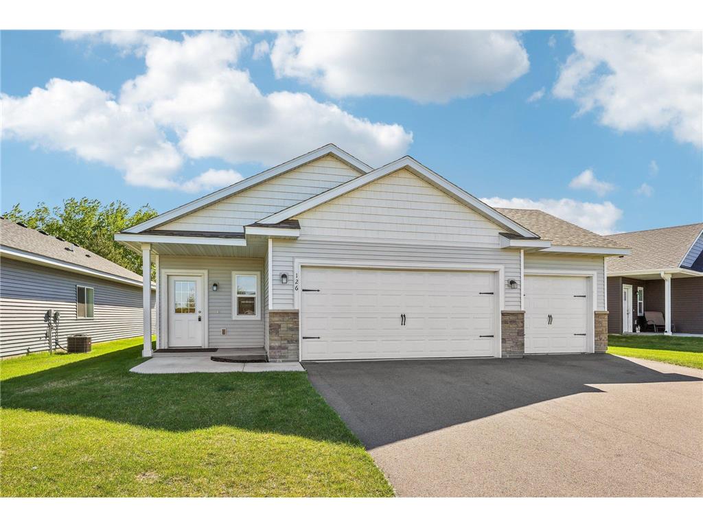 126 9th Avenue NE Isanti MN 55040 7071767 image2