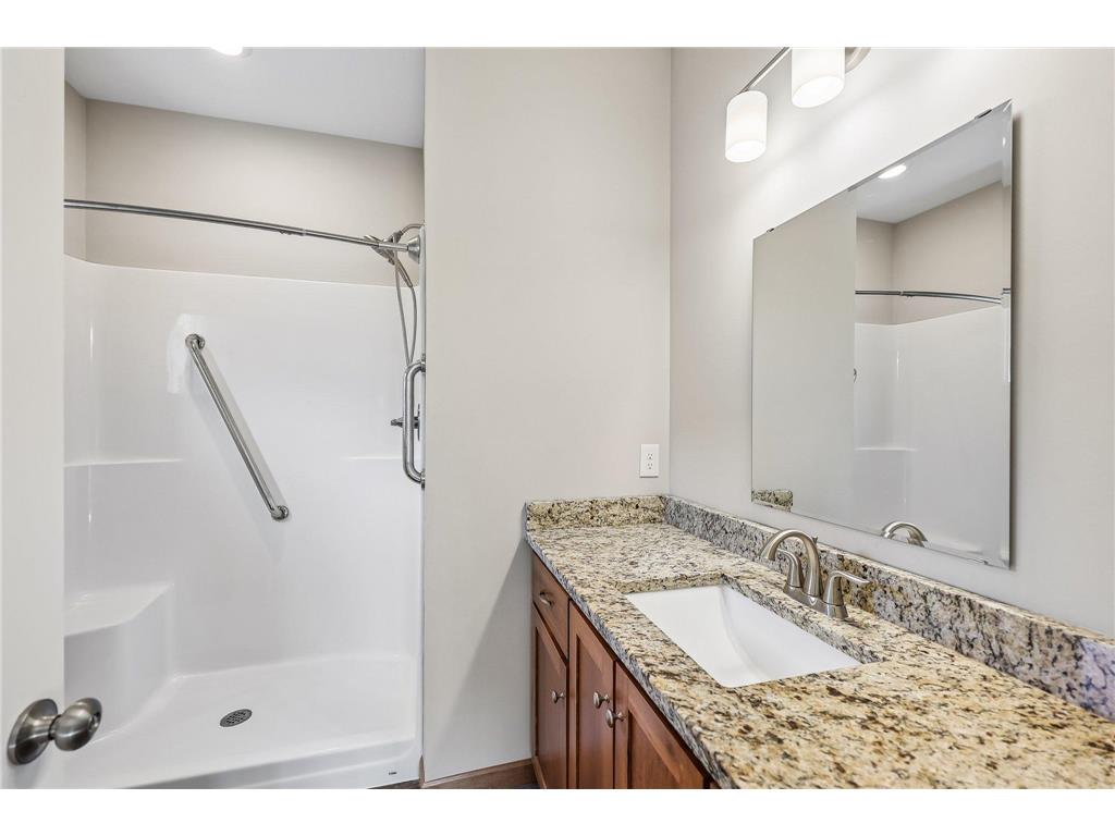 126 9th Avenue NE Isanti MN 55040 7071767 image22