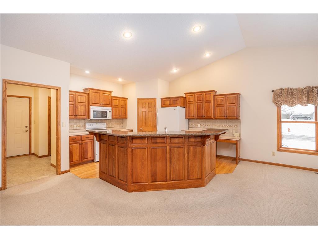 126 Acorn Avenue NW New London MN 56273 7047660 image10