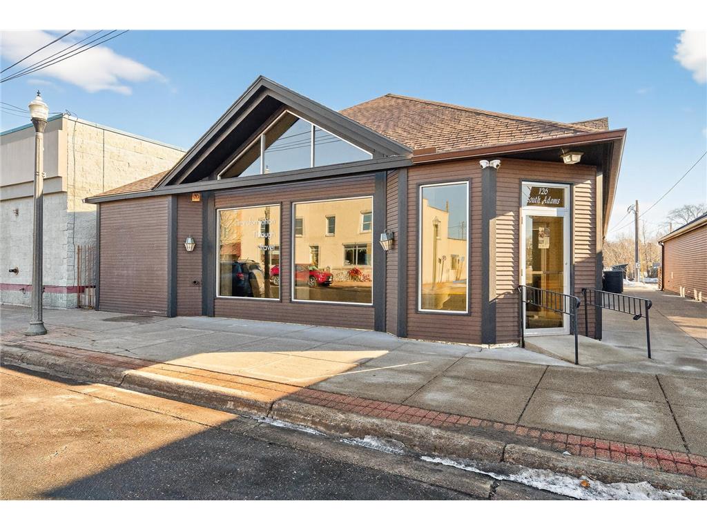 126 Adams Street S Cambridge MN 55008 7022410 image1
