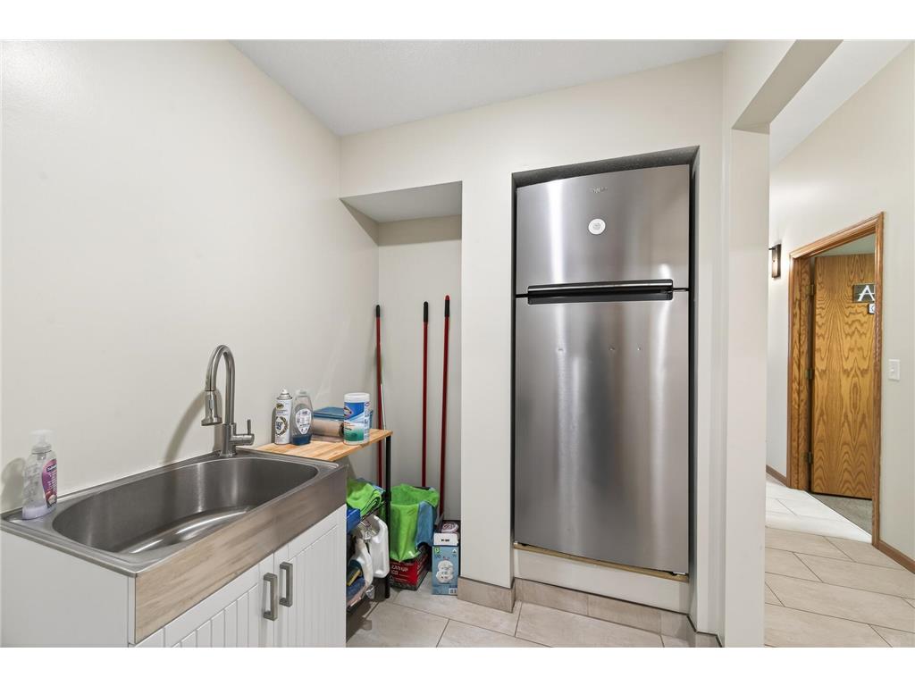 126 Adams Street S Cambridge MN 55008 7022410 image25