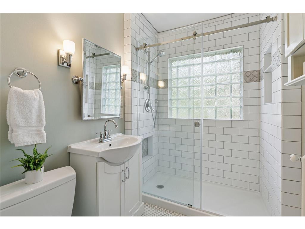 126 Circle A Drive S Wayzata MN 55391 7109793 image20