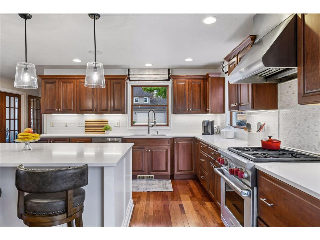 126 Courtland Street Excelsior MN 55331 7082087 image2