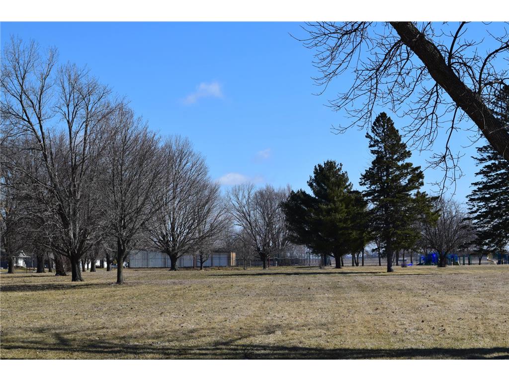 126 Higbie Avenue E Minnesota Lake MN 56068 7035524 image3