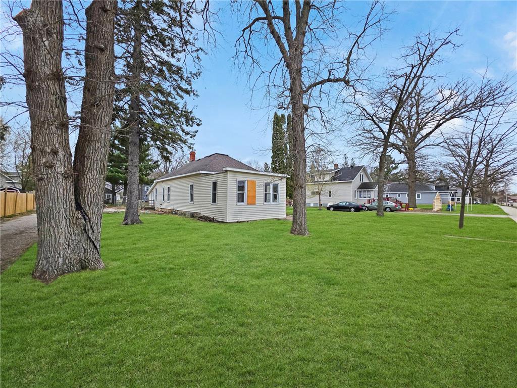 126 Tousley Avenue N New York Mills MN 56567 7038453 image2