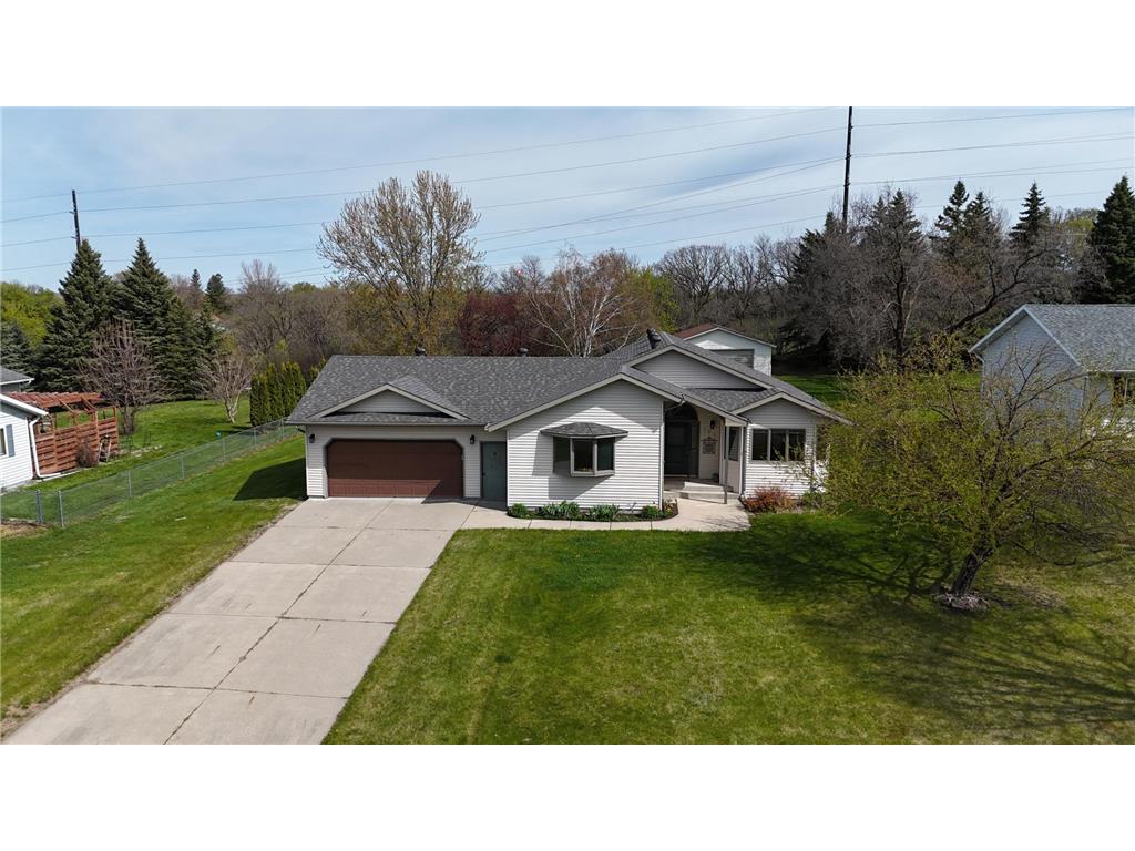 126 W Hilltop Drive Fergus Falls MN 56537 7068817 image1