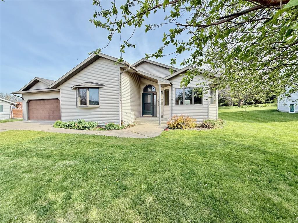 126 W Hilltop Drive Fergus Falls MN 56537 7068817 image2