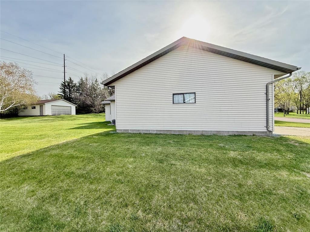 126 W Hilltop Drive Fergus Falls MN 56537 7068817 image43