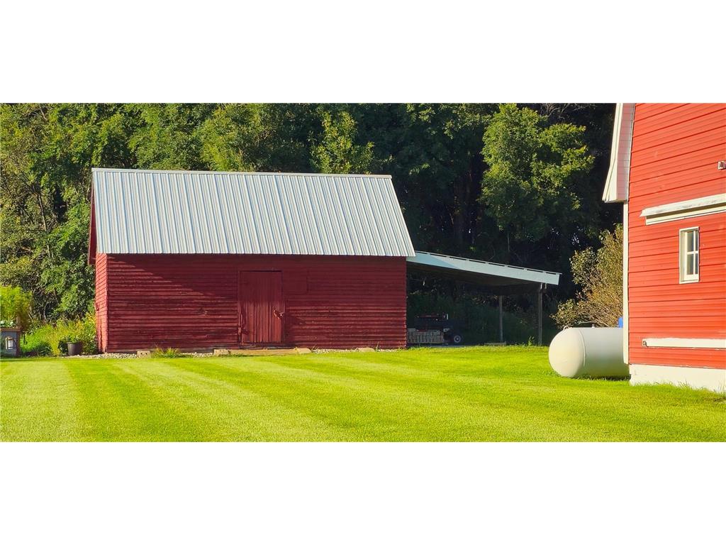 1260 20th Street NW Holloway MN 56249 7074666 image16