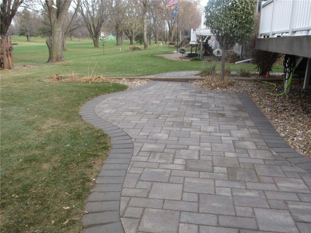 1260 Collegeway Worthington MN 56187 6818154 image3