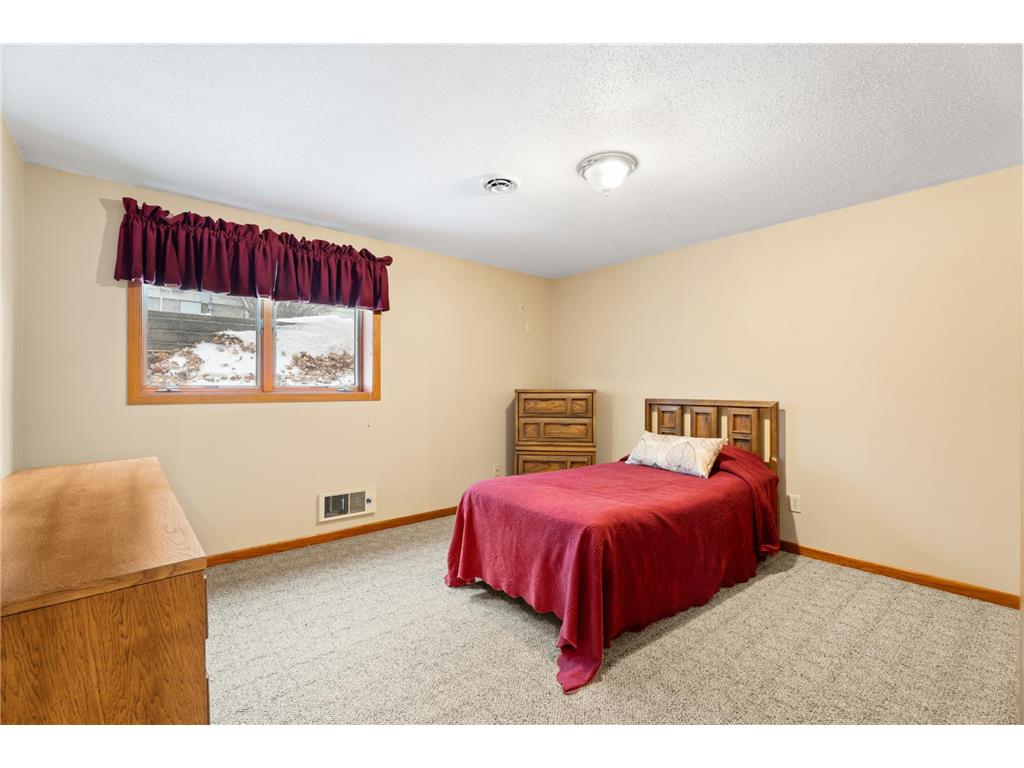 1260 Collegeway Worthington MN 56187 6818154 image32