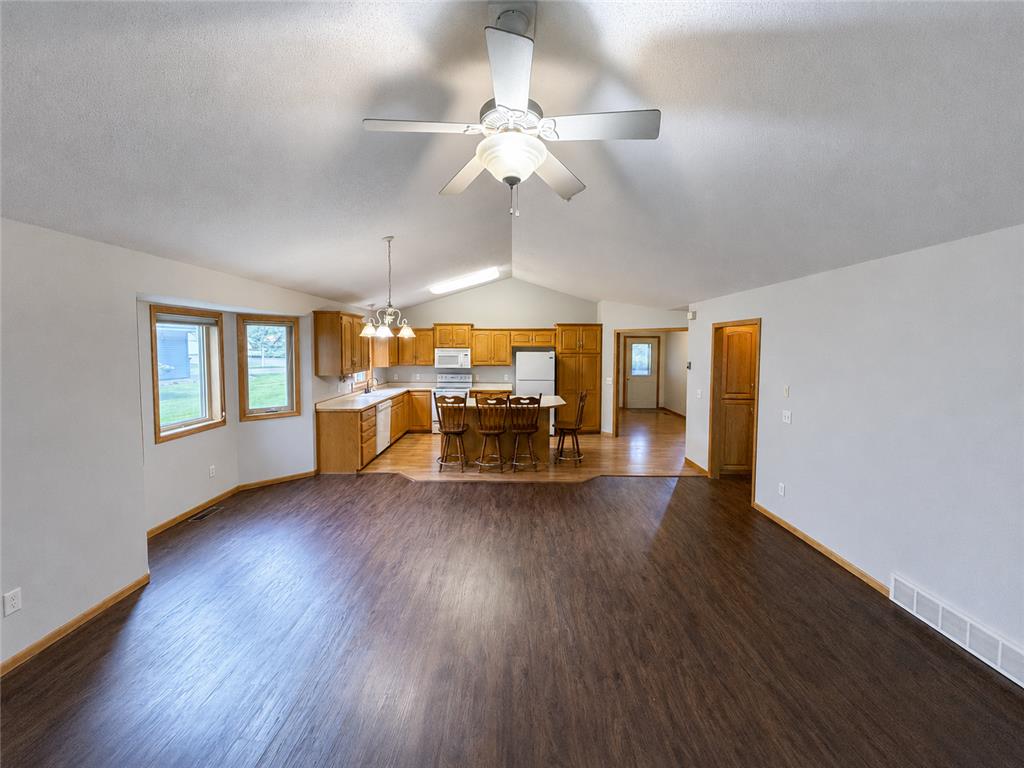 1260 Cypress Drive W Annandale MN 55302 7033264 image4