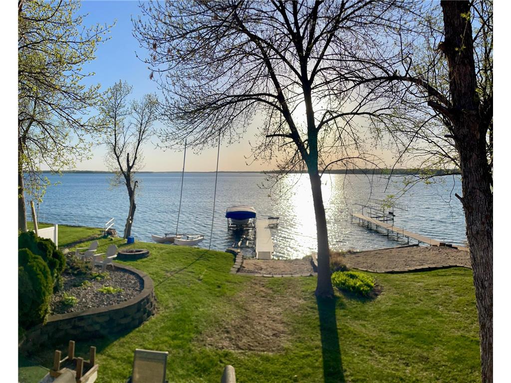 1260 E Shore Drive Detroit Lakes MN 56501 - Detroit 6721705 image1