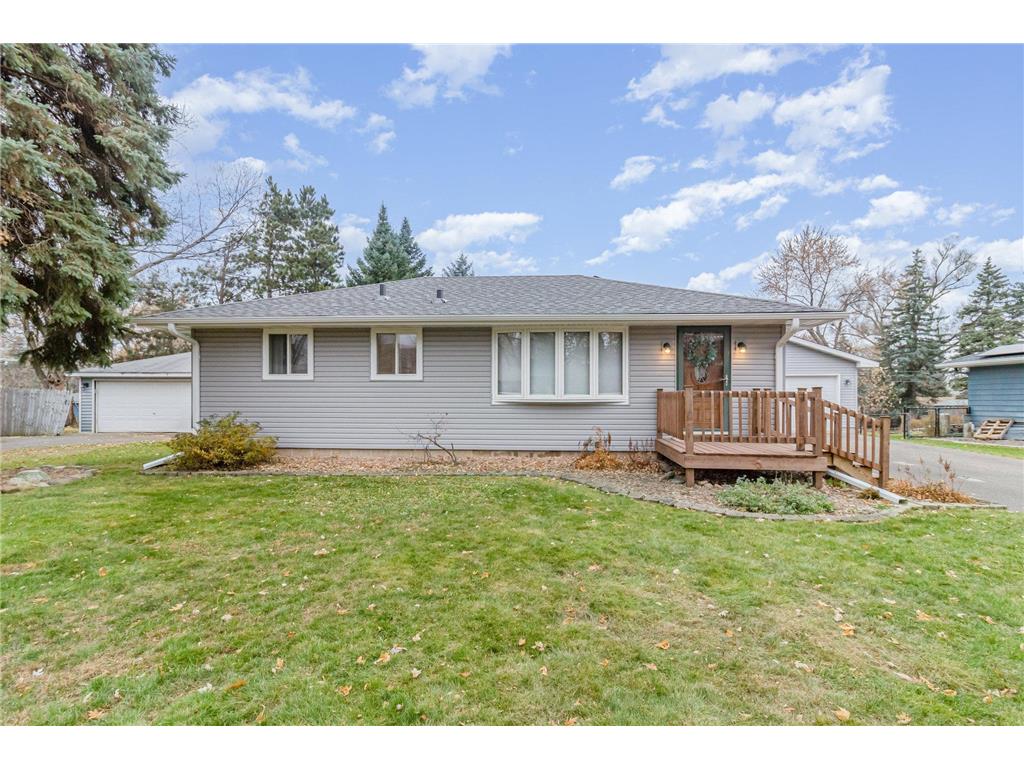 1260 Guthrie Avenue N Oakdale MN 55128 6820901 image1