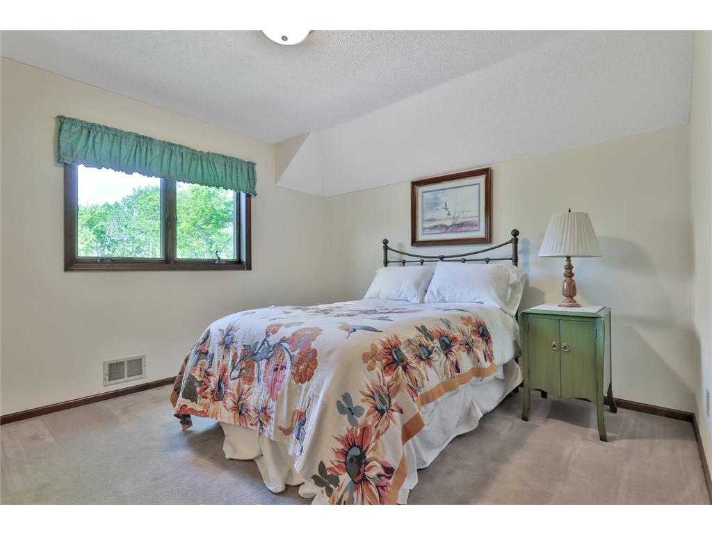 1260 Kolff Court Newport MN 55055 7067866 image54