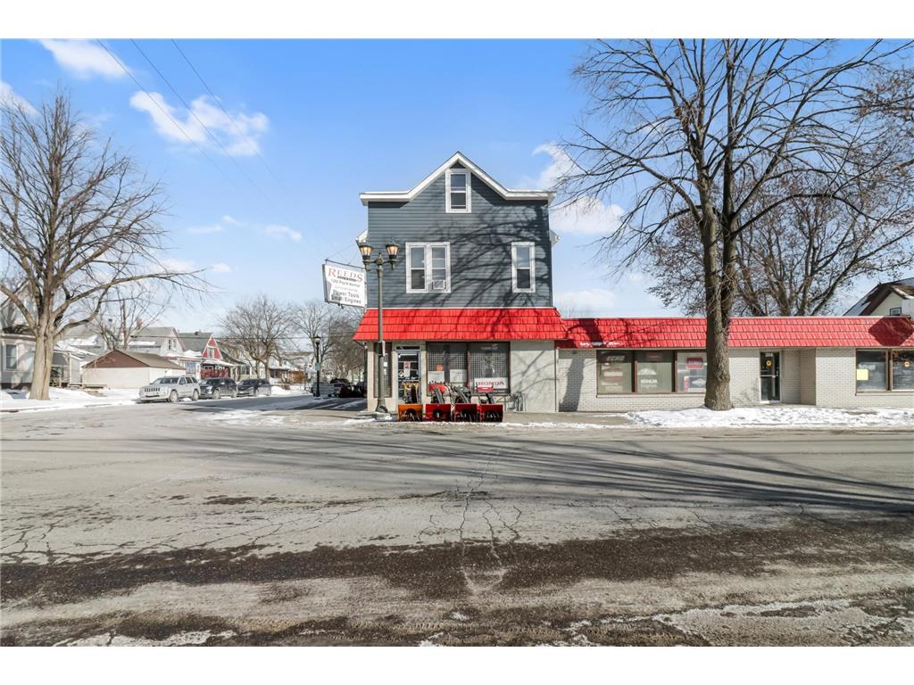 1260 Payne Avenue Saint Paul MN 55130 7014647 image1