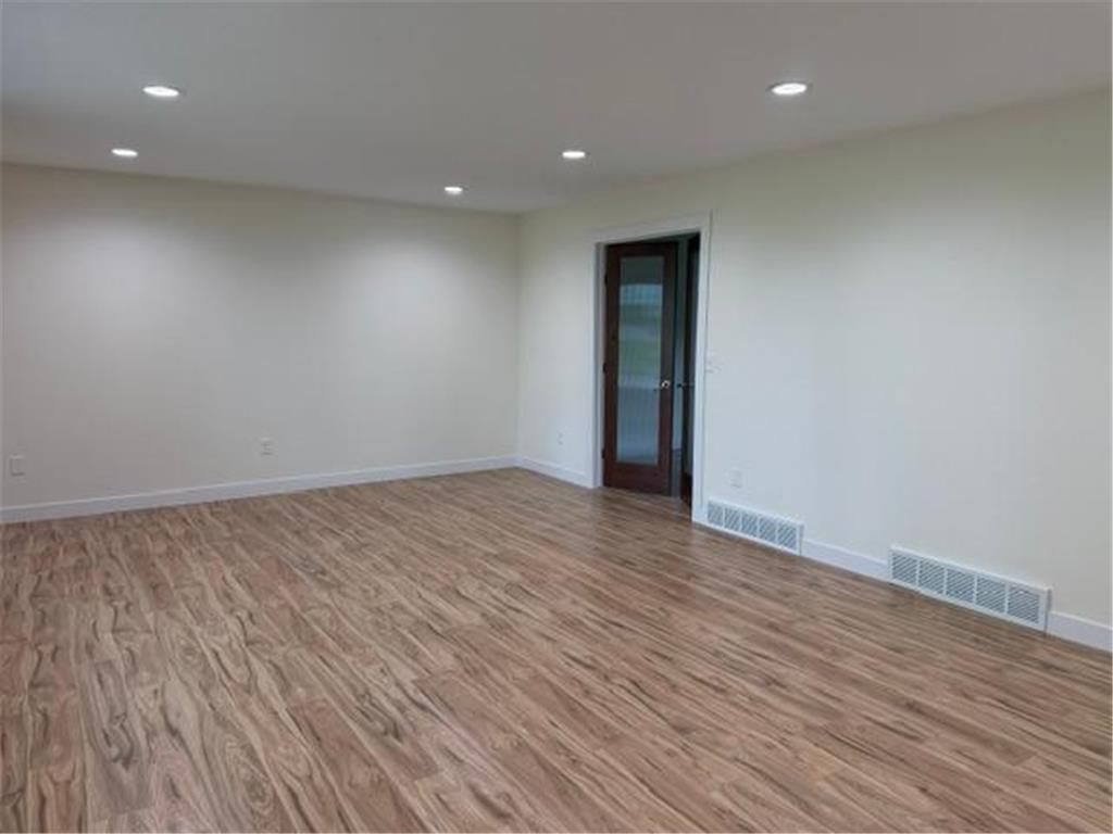 1260 Truman Avenue Owatonna MN 55060 7075030 image16