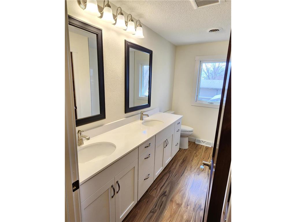 1260 Truman Avenue Owatonna MN 55060 7075030 image32