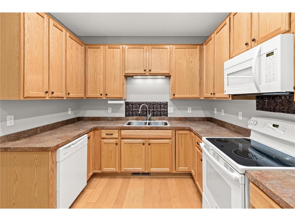 12600 Midway Court NE #D Blaine MN 55449 7073932 image9
