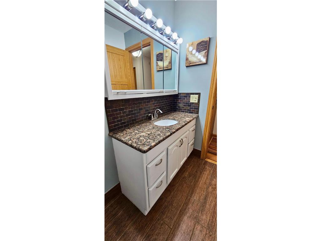 12600 Parkwood Drive #208 Burnsville MN 55337 7017747 image16