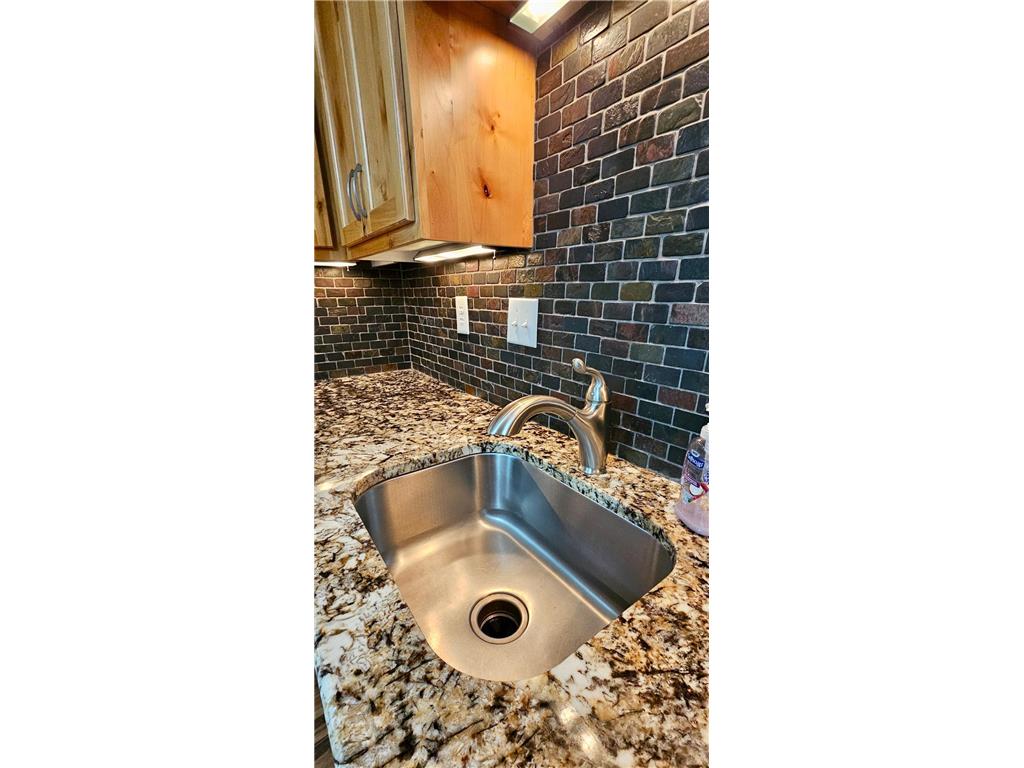 12600 Parkwood Drive #208 Burnsville MN 55337 7017747 image2