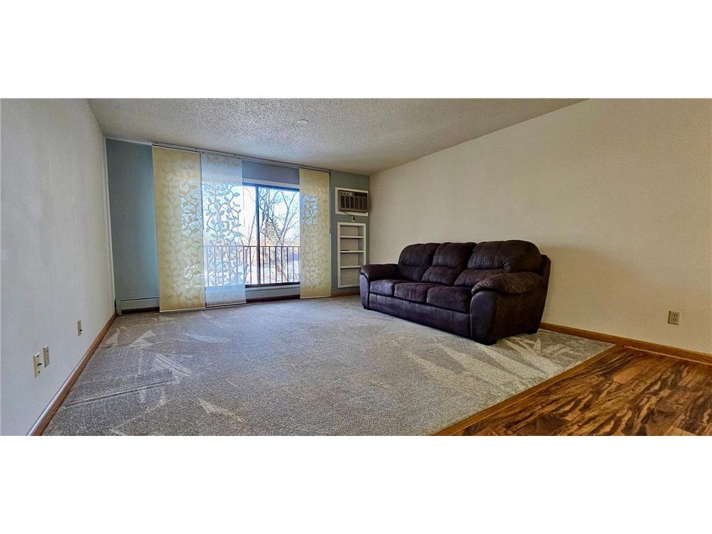 12600 Parkwood Drive #208 Burnsville MN 55337 7017747 image4