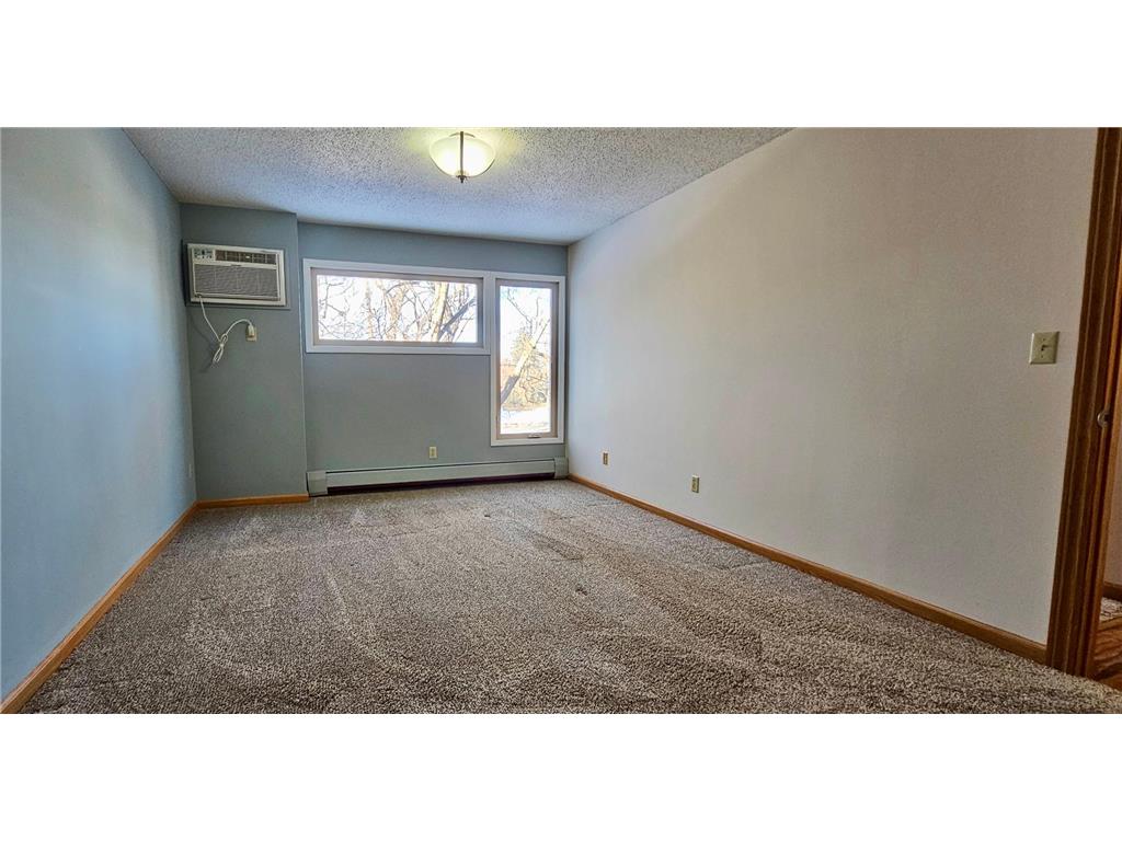 12600 Parkwood Drive #208 Burnsville MN 55337 7017747 image9