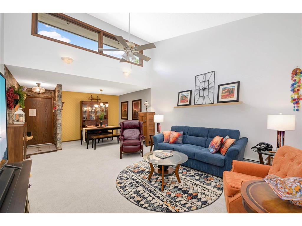 12600 Parkwood Drive #307 Burnsville MN 55337 7021220 image1