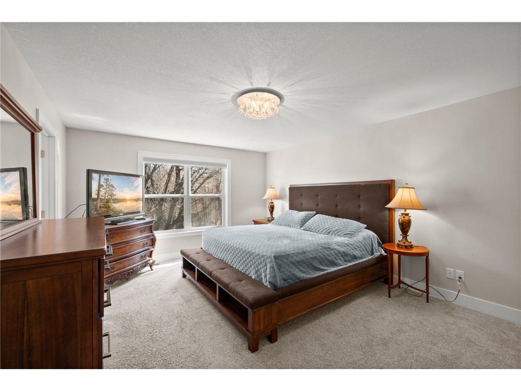 12601 Ridgemount Avenue Minnetonka MN 55305 7111929 image12