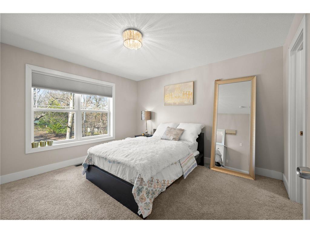 12601 Ridgemount Avenue Minnetonka MN 55305 7111929 image13