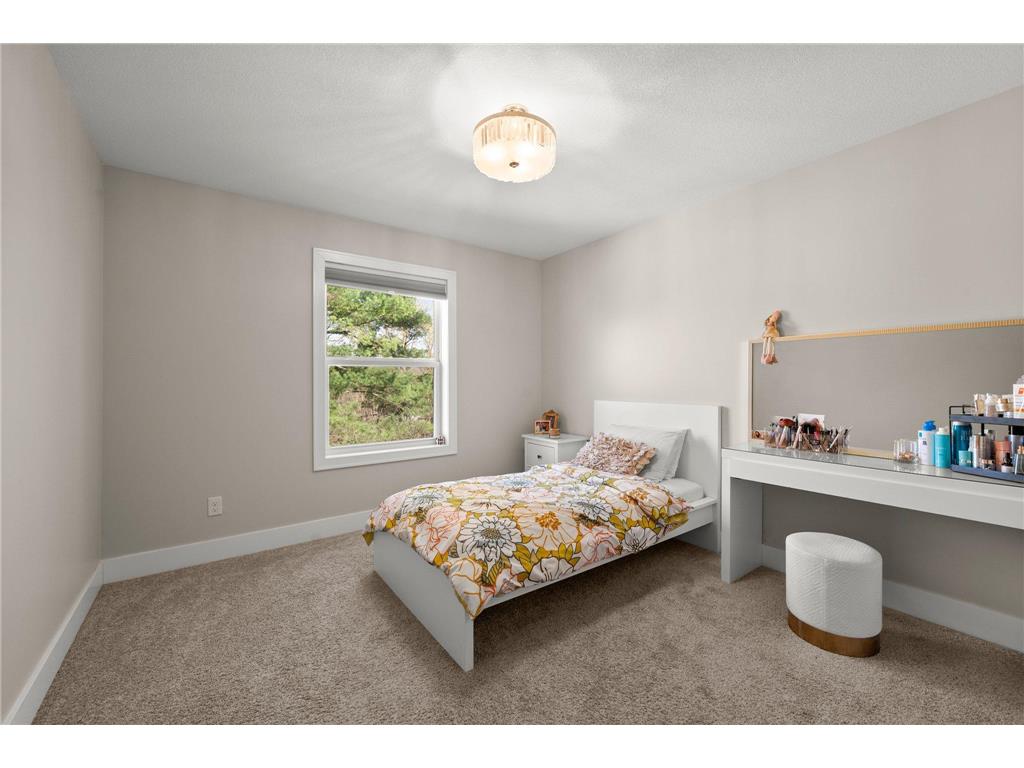 12601 Ridgemount Avenue Minnetonka MN 55305 7111929 image14