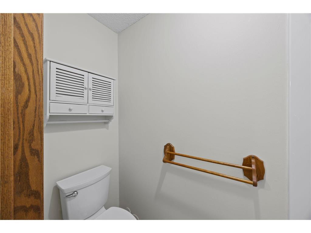 12605 Sherwood Place Minnetonka MN 55305 7066406 image22