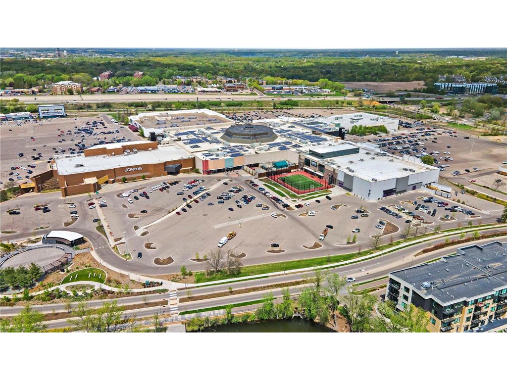 12605 Sherwood Place Minnetonka MN 55305 7066406 image29