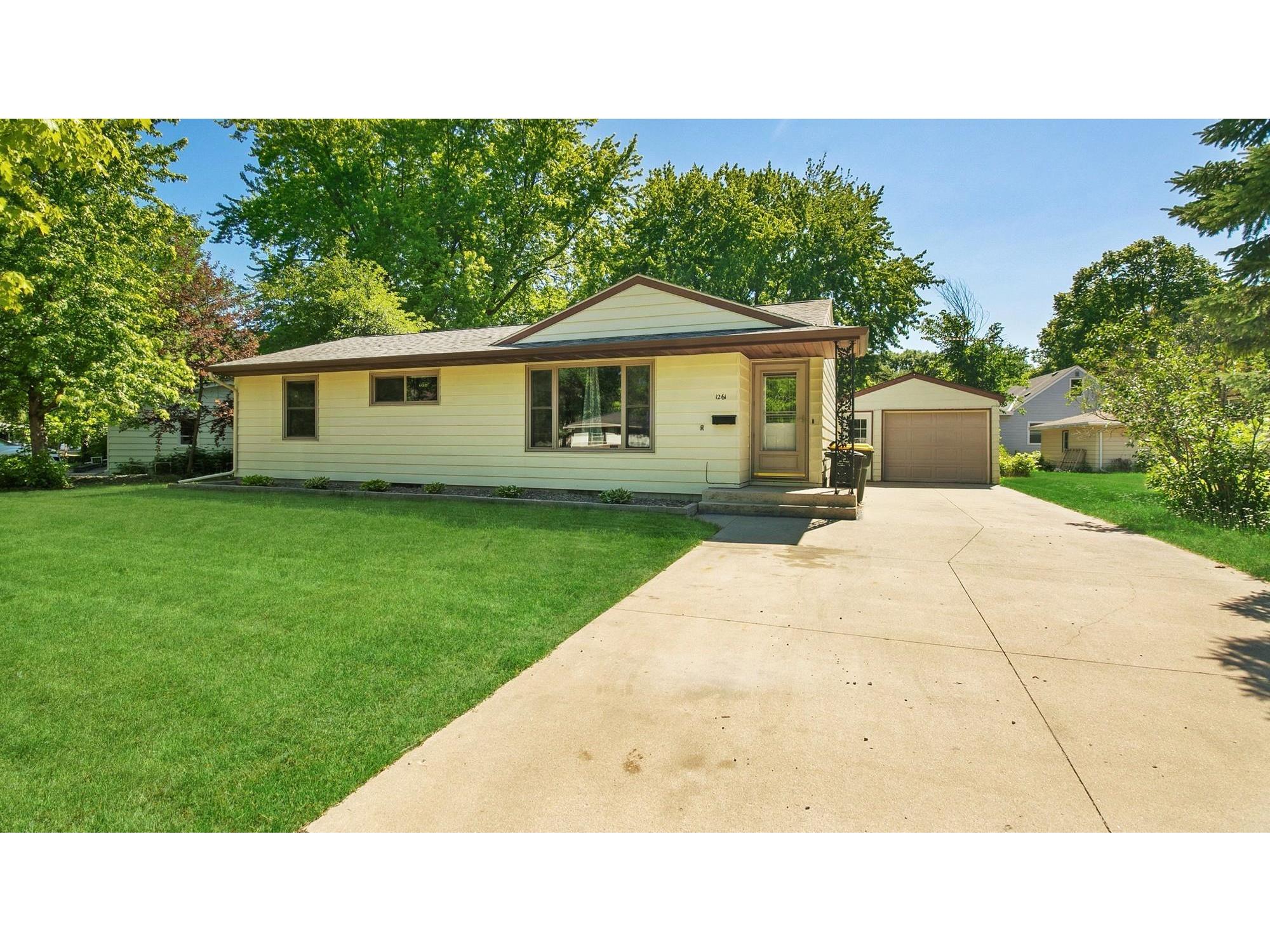 1261 13th Street SW, Willmar, MN 56201 MLS 6008418 Edina Realty