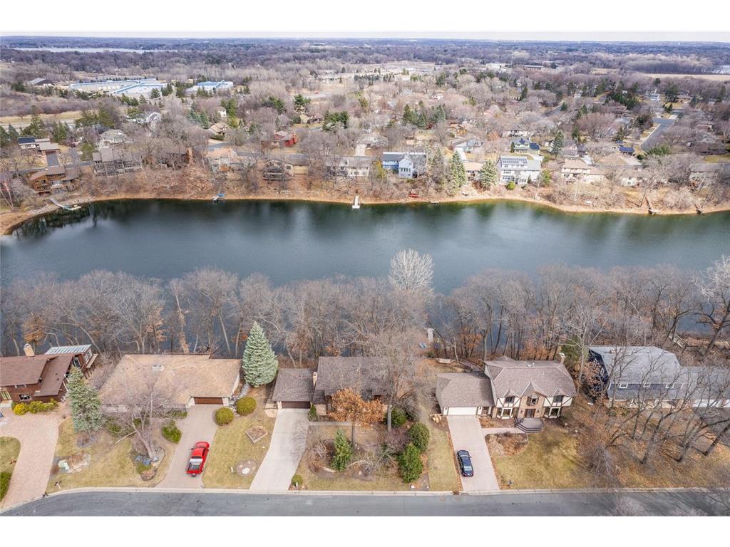 1261 Nursery Hill Lane, Arden Hills, MN, 55112 MLS 6503448 Edina