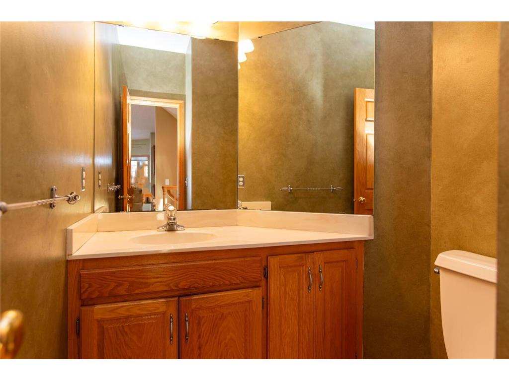 12610 42nd Place N Plymouth MN 55442 7004651 image22